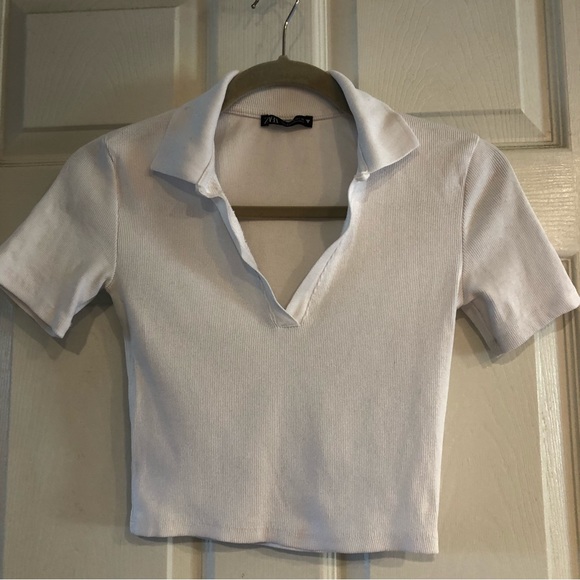 Zara cropped collar ribbed t shirt- size medium - Picture 9 of 10